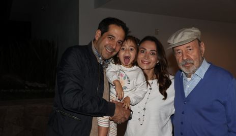  Paco Carrillo, Paloma Carrillo, Mariana López y Luis López Palau.