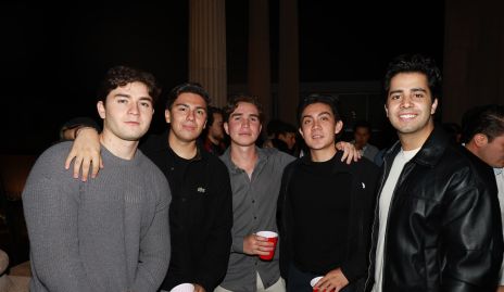  Gonzalo Ramírez, César Chavala, José Miguel Rocha, Álvaro Orozco y Mau Gómez.