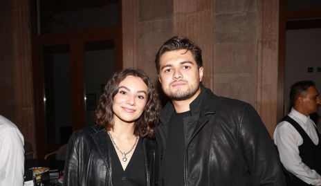  Valeria Lomelí e Israel Hernández.