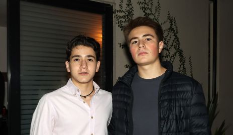  Nicolás y Miguel.