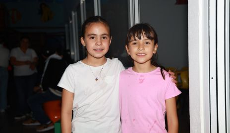  María Pía Almazán y Renata Cordero.