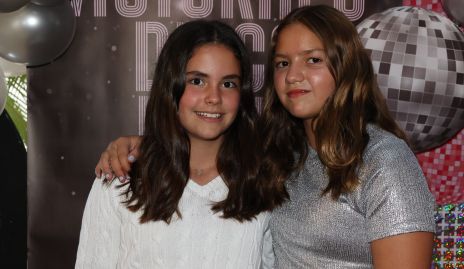  Xaviera y Victoria.