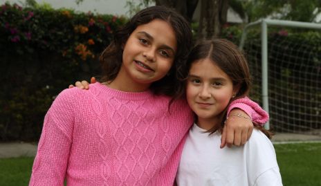  Ana José y Pía.