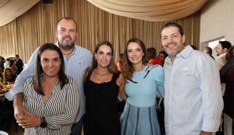  Anabel Leboreiro, Andrés Vázquez, Maripepa Muriel, Adriana Medina y Fernando Toranzo.