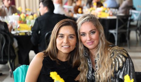  Lorena y María Torres.
