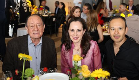  Ezequiel Escartín, María Escartín y Oscar Juárez.