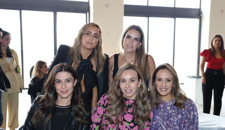 Paty Estrada, Maripepa Muriel, Karina Hernández, Marcela Rubio y Alejandra Salas.