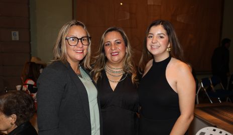  Fernanda, Sandra Cano y Ana Clara Miranda.