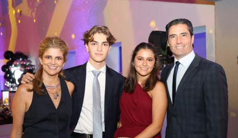  Lu López, Carlos Hinojosa, Lu Lebrija y Rafael Lebrija.