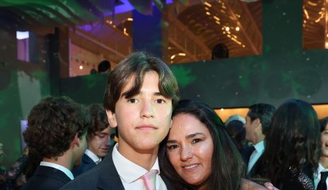  Rodrigo Díaz con su mamá Ana Paula Valdés.