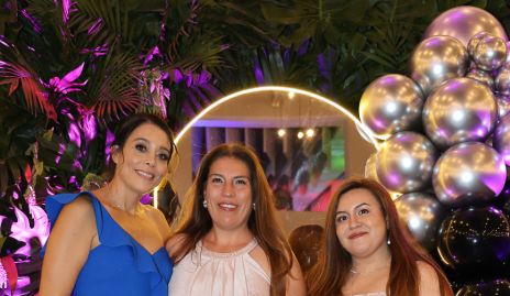  Wendy, Lolis Rocha y Salma López.