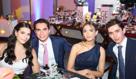  Aisa Hernández, Juan José Leos, María Abaroa y Mateo Conde.