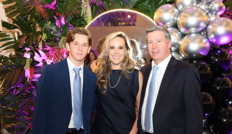  Andrés Mendizábal, Mari Carmen Ayala y Oscar Mendizábal.