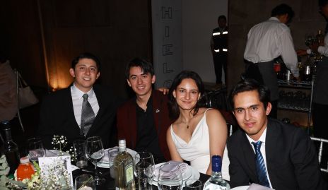  Ricardo Fuentes, Gabriel Vallejo, Frida Marcón y Rafael Córdoba.