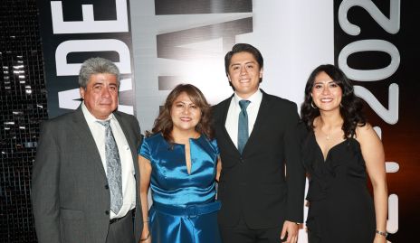  Eduardo Guevara, Lucía Guevara, Eduardo Guevara y Lucía Bensón.