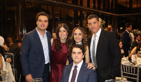  Enrique Quintero, Paola Dávila, Martha Chalita, Javier Dávila, Javier Dávila Chalita.