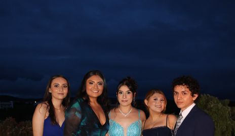  Ximena Ruíz, Fernanda Loredo, Fátima Almaguer, Martha Martínez y Oscar Emiliano.