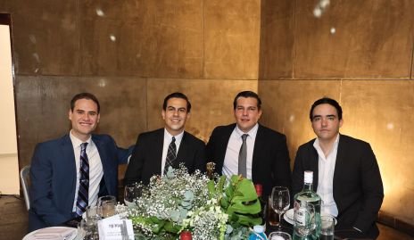  Alberto Ayala, Eduardo Jaramillo, Marco Hurtado y José Víctor García.