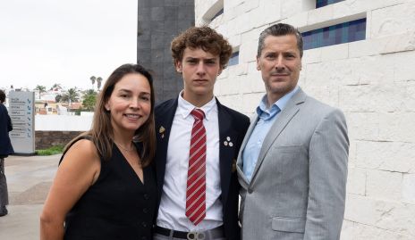  Ana Rosa Guerra, Santiago y Rogelio Mercado.