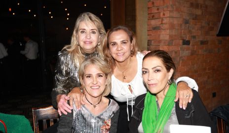  Claudia Aldasoro, Lidia Cantú, Claudia Obregón y Paty Betancourt.