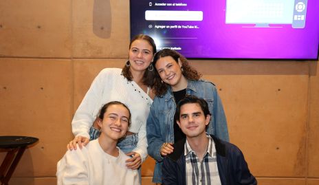  Caro Zermeño, Regina de Anda, Montserrat Estrada y Gustavo Medina.