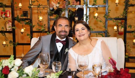  Samuel Encinos y Sandra Patricia Guevara Colores, ya son esposos.
