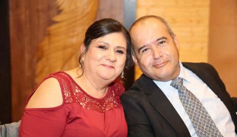 Adriana Guevara y Luis Hernández.
