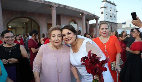  Adriana Colores con su hija Sandra.