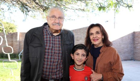  Salim Dip, Rosa Elena de Dip y Alejandro Güemes.