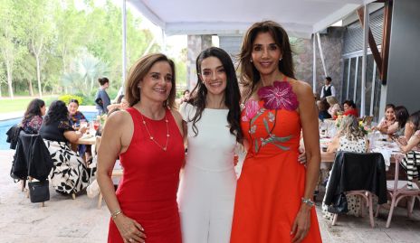  Verónica Alcalde, Andrea Abud y Cecilia de los Santos.