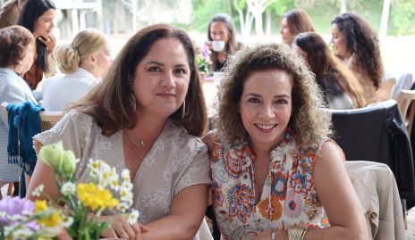  Liliana Meade y Gaby Cubillas.
