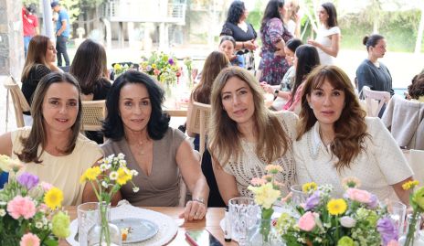  Marcela Alcalde, Adriana Espinosa, Anna Astrid Navarro y Patricia Espinosa.