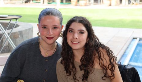  Paulina Chessal y María Olivares.