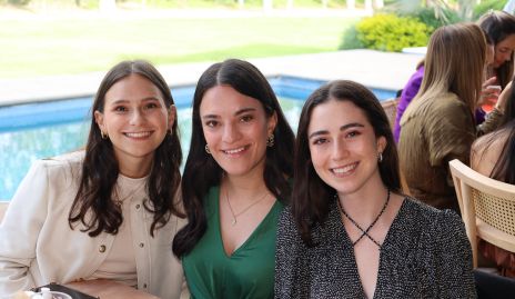  Sofía Martínez, Ana Martha Martínez y Mayte Mendizábal.