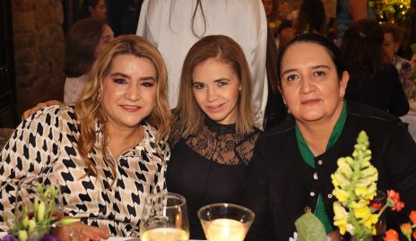  Carmenchu, Sigrid Werge y Cecilia Hernández.