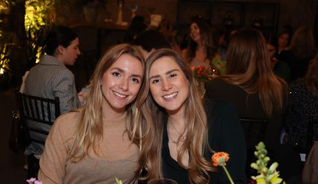  Faustina Villarreal y Camila Fernández.