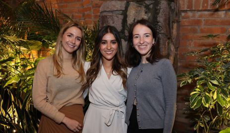  Faustina Villareal, Car y Yolanda Navarro.