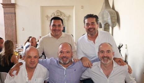  Javier Ramírez, Roberto Navarro, Alejandro Martínez, Rafa Espinosa y Daniel de la Maza.