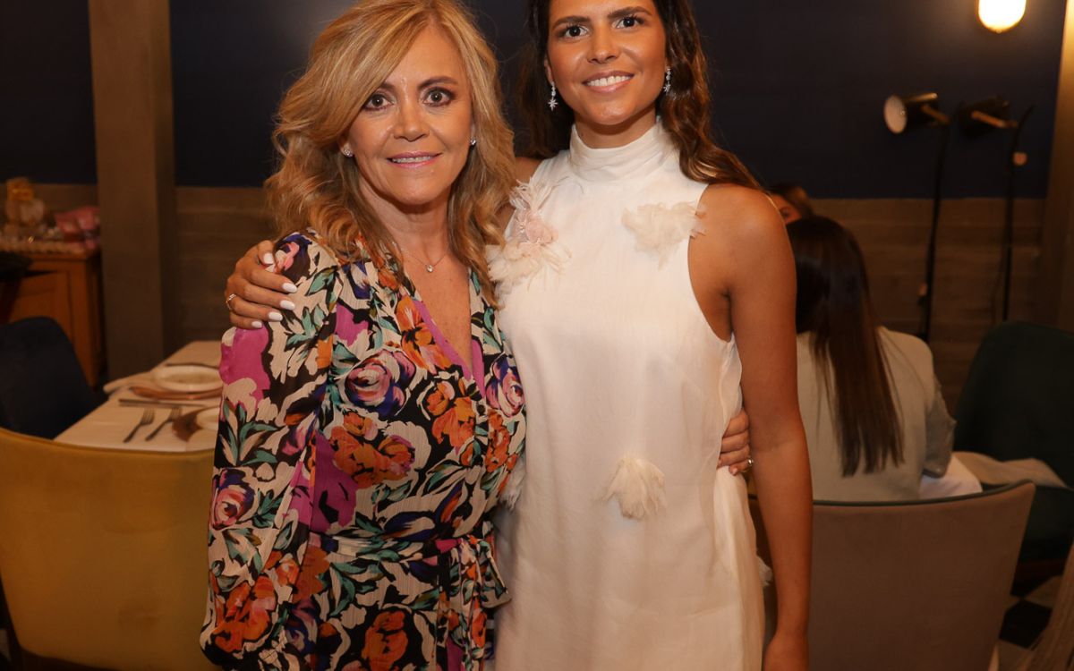 GUADALUPE SANTOS LE DIO LA BIENVENIDA A ANA PAULA DE LA FUENTE