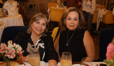  Olga y Mónica