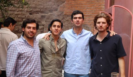  Jaime Asacanio, Marco Guerrero, Mauricio Pérez y Andrés Barcena.