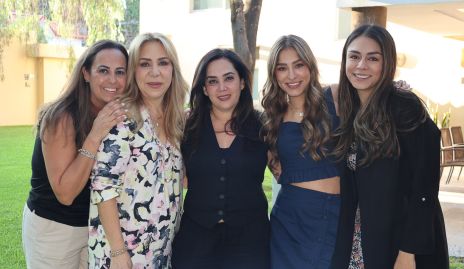  Erika Medrano, Claudia Hermosillo, Lorena Orozco, Claudia y Paulina Rodríguez.