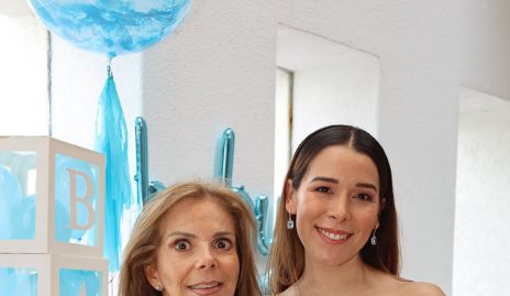  Elena Gaviño y Michell Cano.