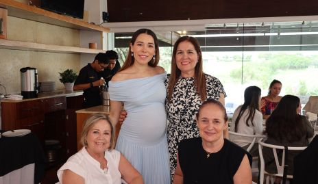  Michell Cano, Cristina Gálvez, Analú y Maribel Rico.