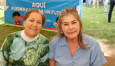  Lupita González y Liz Vivanco.