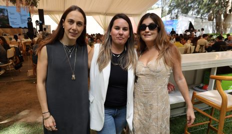  Begoña Del Valle, Isabel López y Silvana Zendejas.