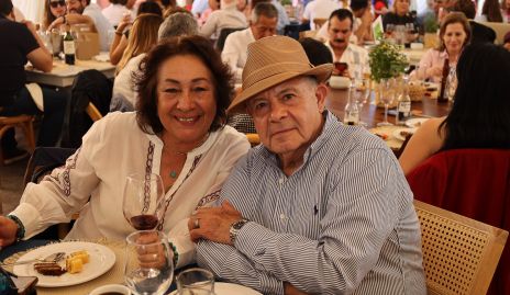  Elizabeth Mena y Ricardo Ferrera.