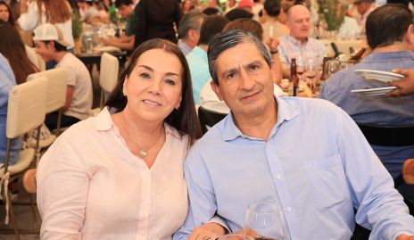  Cecilia Montelongo y Francisco Escobedo.