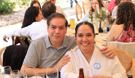  Ricardo Clapera y Mónica Chávez.