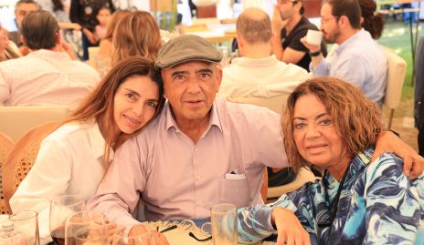  Clavos Leal, Alejandro Leal y Mari Lupe Espinosa.